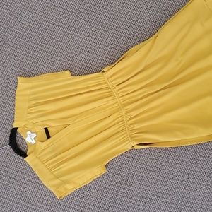 Mustard belted dress size L but fits like a medium!!